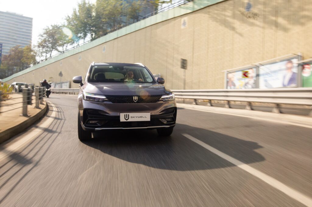 Considerations for Traveling with Electric Vehicles
