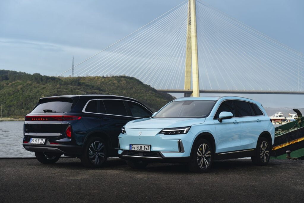 5 Tips to Protect Electric Vehicles from Weather